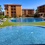 El Mocan Luxury Palm-mar