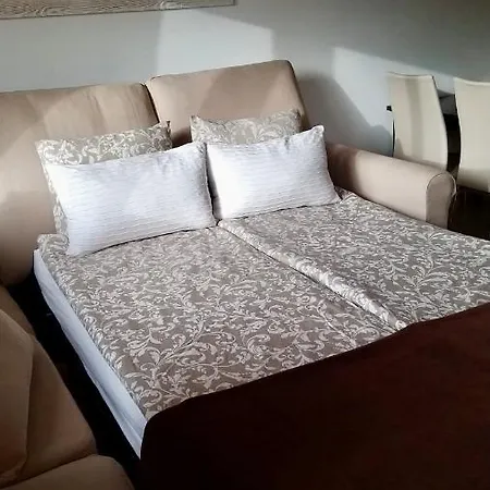 El Mocan Luxury *